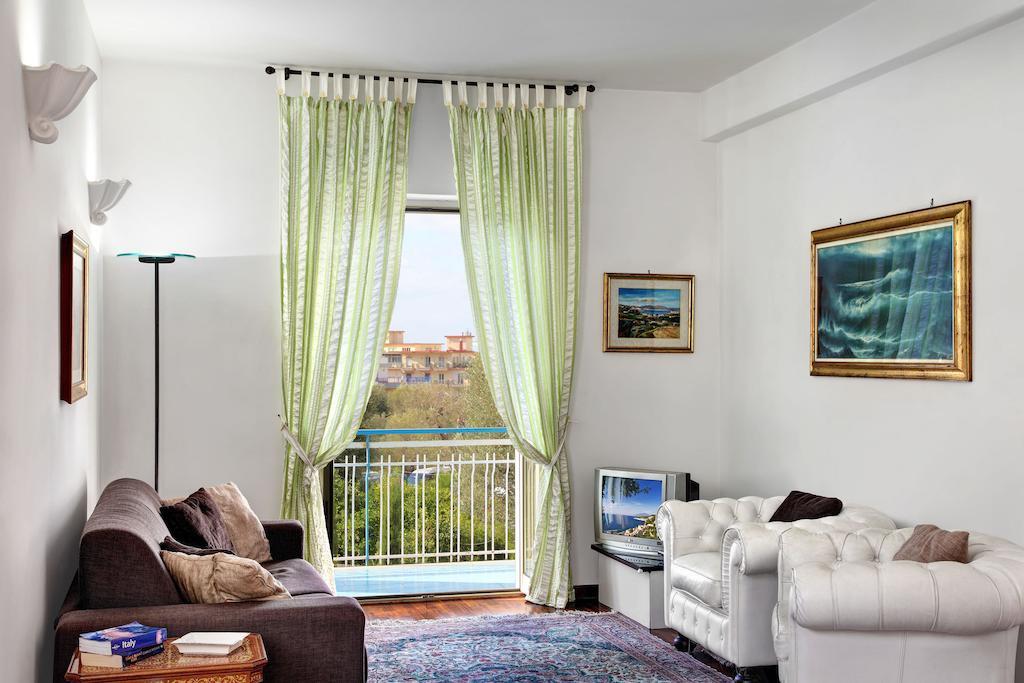 Caruso 1 By Villasandco RentalСорренто Номер фото